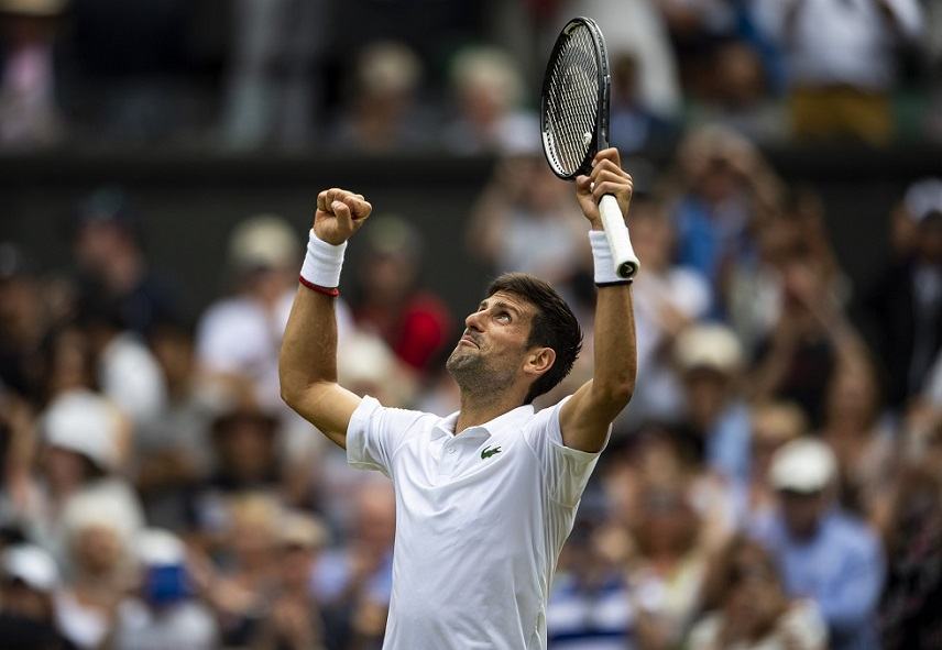 Wimbledon:  Έκανε το Back to Back ο Νόλε- Επικράτησε του Φέντερερ σε  έναν “μυθικό” τελικό