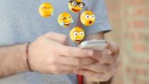 Καμπάνια για ένα νέο emoji, αυτό που συγχωρεί!