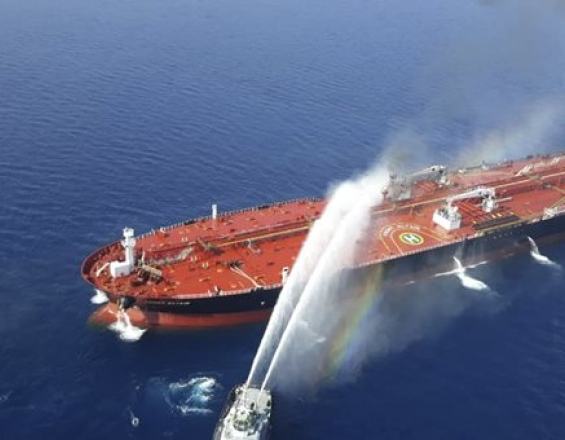 Διεθνές πρόβλημα οι επιθέσεις εναντίον πλοίων στον Κόλπο του Ομάν