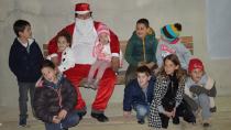 Ο Άγιος Βασίλης μοίρασε χαμόγελα και δώρα  στα Πηγαϊδάκια