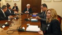 Σύσκεψη Πολιτικών Αρχηγών: Όχι από ΝΔ και ΠΑΣΟΚ στις προτάσεις Τσίπρα. Ανοιχτό του Λεβέντη