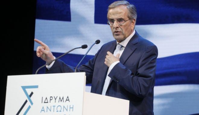 Σαμαράς: Ξεκάθαρες απαντήσεις για τις υποκλοπές, χωρίς το απόρρητο ως βολική δικαιολογία