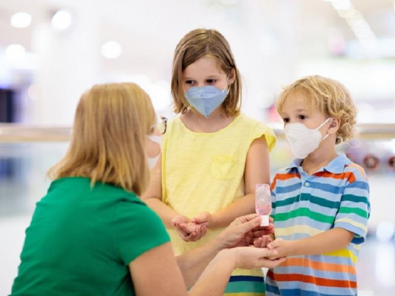 Τα χαρακτηριστικά της μόλυνσης του κορωνοϊού SARS-CoV-2 σε παιδιά
