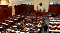 Υπερψηφίστηκε η συνταγματική αναθεώρηση στα Σκόπια