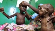 Αφρική: Ένα στα τρία παιδιά πεθαίνει από πείνα