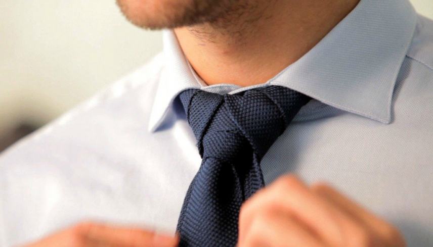 Ο Φαίστιος: Η κατάκτηση της γραβάτας