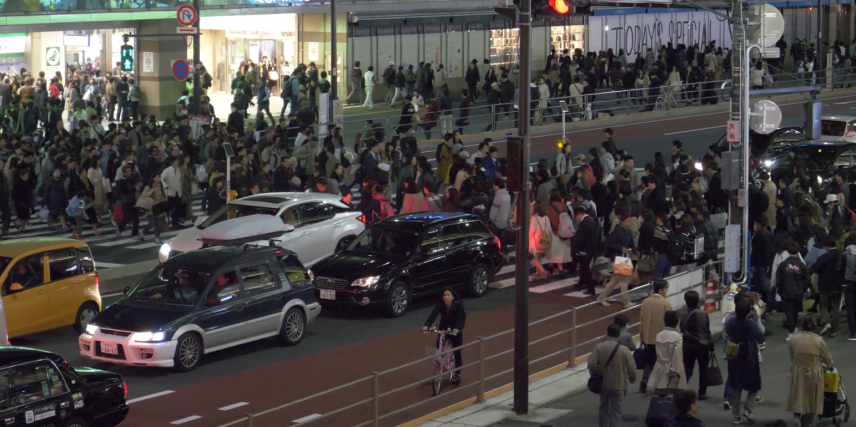 9 τραυματίες στην Ιαπωνία - Αυτοκίνητο όρμησε σε πλήθος