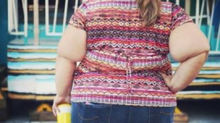 Οι Έλληνες δεν αντιμετωπίζουν την παχυσαρκία ως ασθένεια
