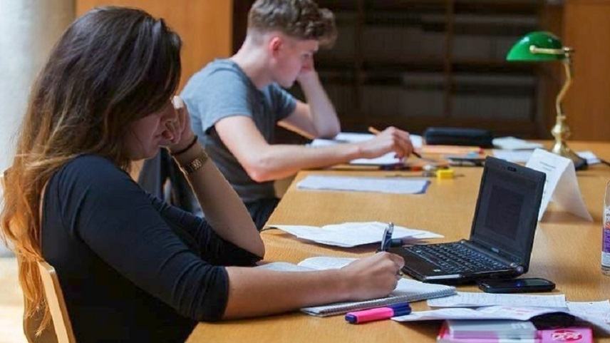 «Λευκός καπνός» από την Σύνοδο των πρυτάνεων – Ψηφιακά οι εξετάσεις στα πανεπιστήμια