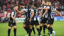 Super League: Κέρδισε τον ” ανεμικό” Ολυμπιακό και έμεινε κοντά στην κορυφή ο ΠΑΟΚ (HL)