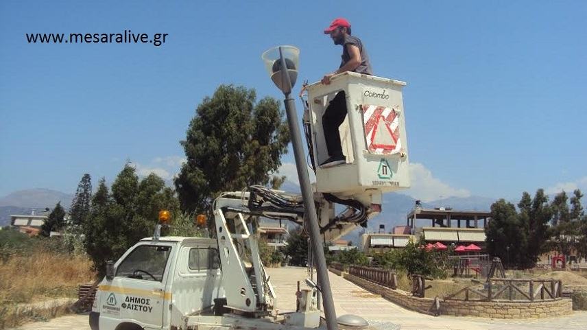 Αλλάχτηκαν οι λάμπες στο πάρκο του Τυμπακίου