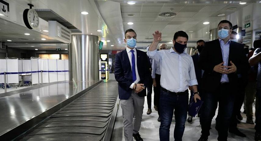 Στην Κρήτη ο Χαρδαλιάς - Τι ανακοίνωσε για τα τεστ κορωνοιου στα αεροδρόμια