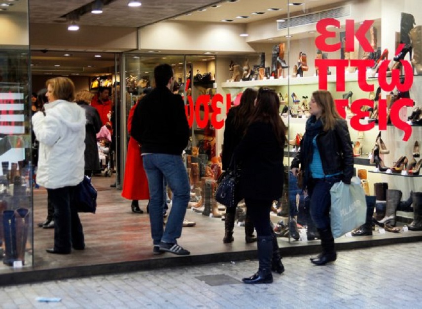 Πώς λειτουργούν σήμερα τα καταστήματα - Τι ισχύει για τα σούπερ μάρκετ